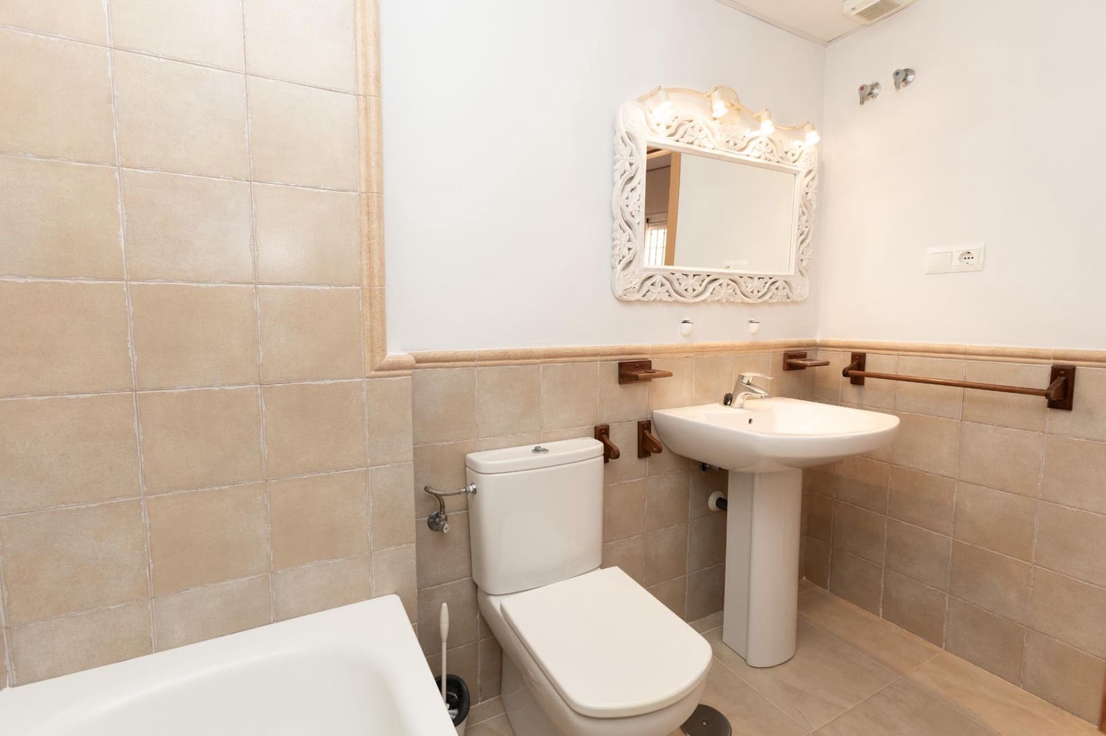 3 bedroom Terraced Villa for sale in Benajarafe with pool - € 685,000 (Ref: 10035562)