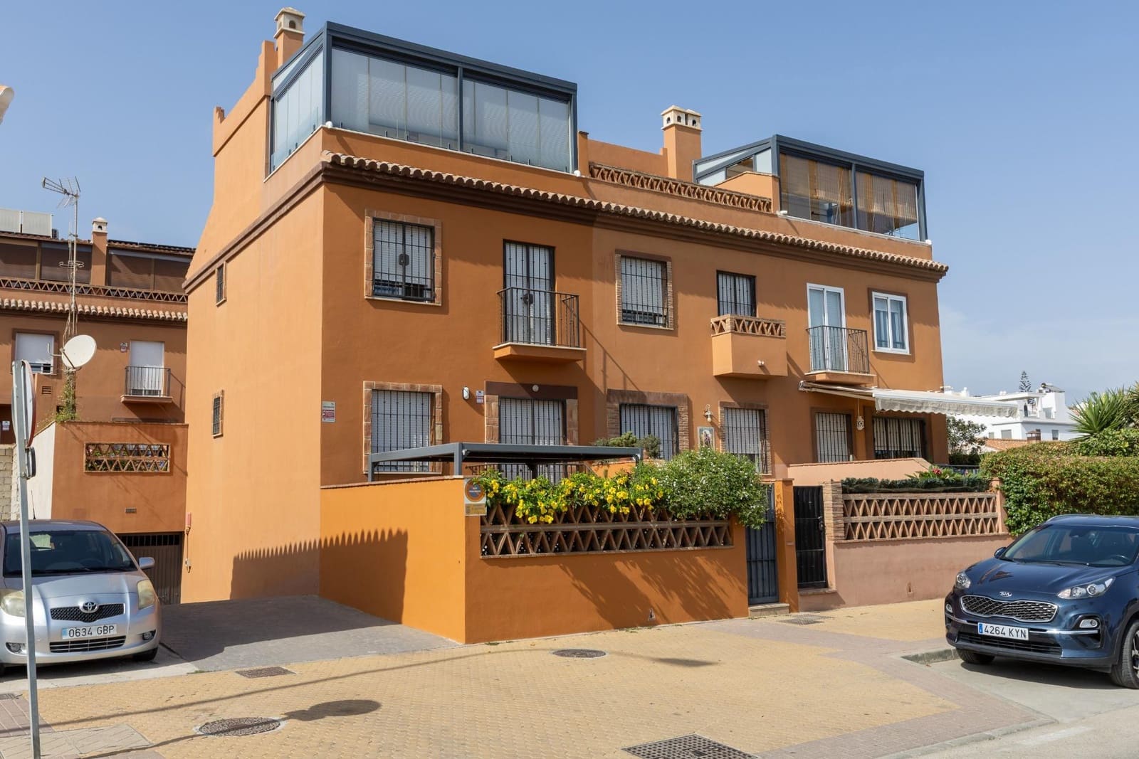 3 bedroom Terraced Villa for sale in Benajarafe with pool - € 685,000 (Ref: 10035562)