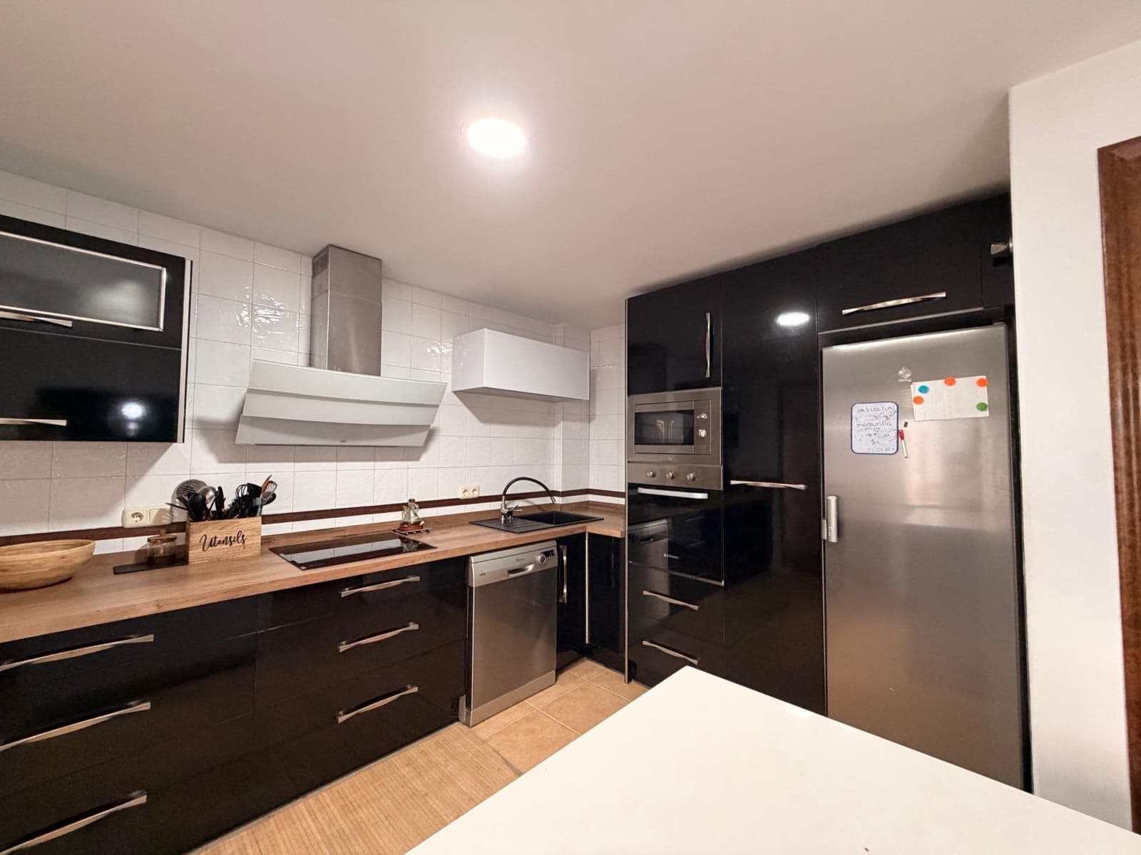 4 chambre Villa/Maison Mitoyenne à vendre à Coin avec garage - 425 000 € (Ref: 10041316)