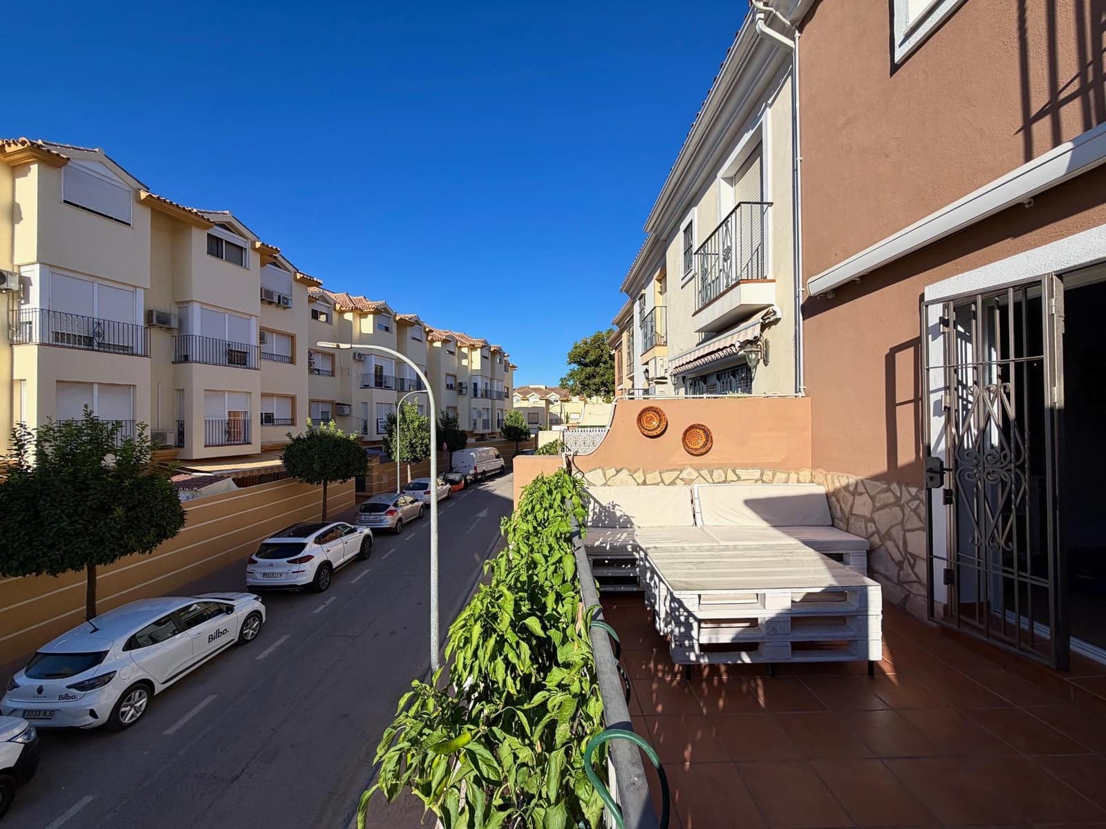 4 chambre Villa/Maison Mitoyenne à vendre à Coin avec garage - 425 000 € (Ref: 10041316)