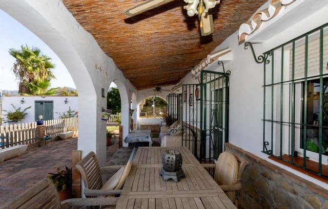 3 camera da letto Villa in vendita in Alhaurín de la Torre con piscina garage - 475.000 € (Rif: 10047535)