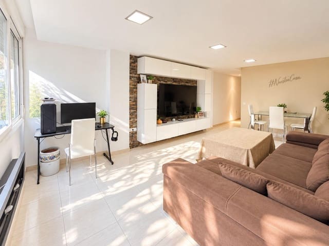 2 makuuhuone Asunto myytävänä paikassa Carretera de Cadiz, Málaga kaupunki - 339 000 € (Ref: 10055535)