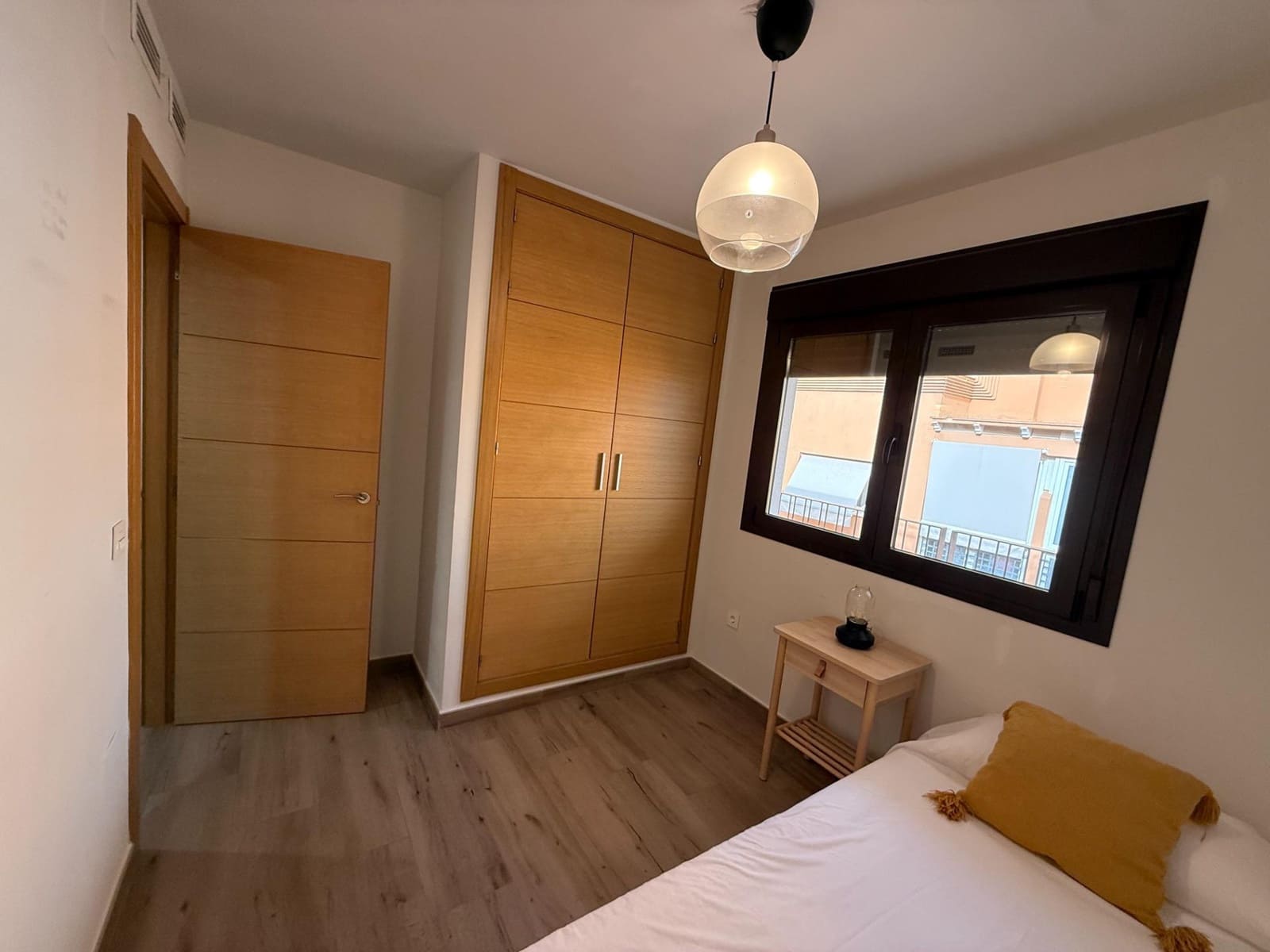Apartamento de 2 habitaciones en Málaga ciudad en alquiler con garaje - 1.300 € (Ref: 10062201)