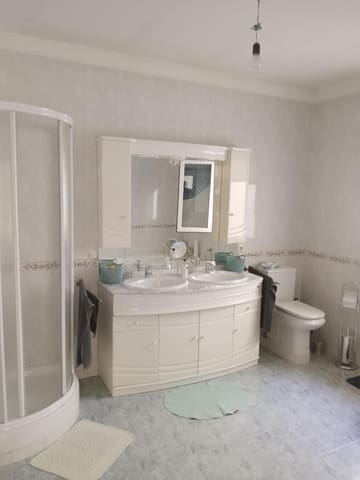 4 soverom Leilighet til salgs i Alhaurín de la Torre med garasje - € 695 000 (Ref: 10067876)