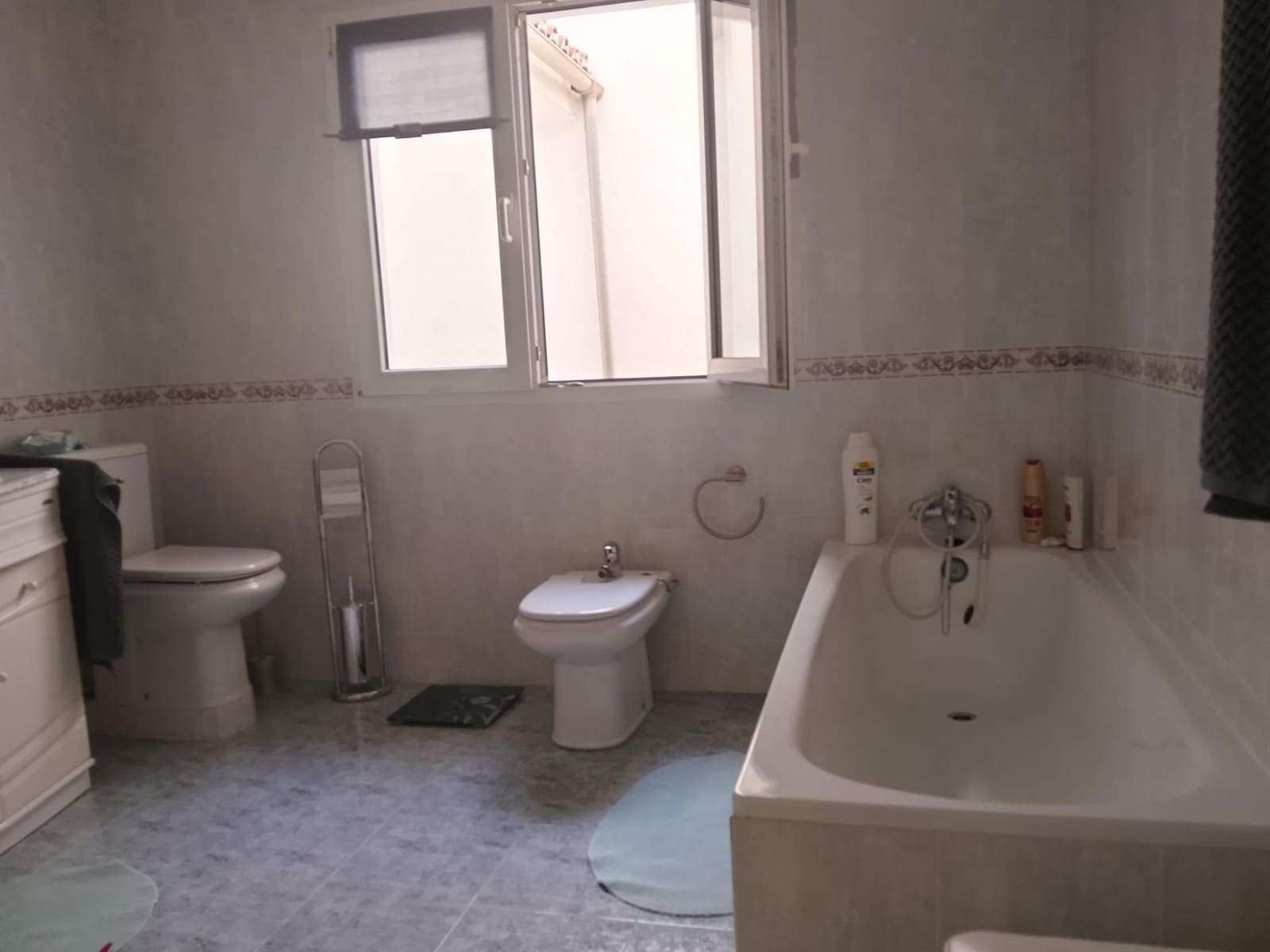 4 soverom Leilighet til salgs i Alhaurin de la Torre med garasje - € 695 000 (Ref: 10067876)