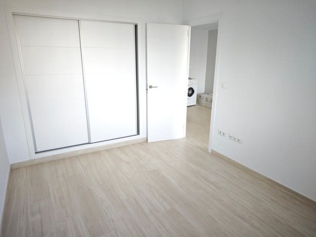 1 Zimmer Apartment zu verkaufen in Playa de los Boliches, Fuengirola mit Pool Garage - 335.000 € (Ref: 10089637)