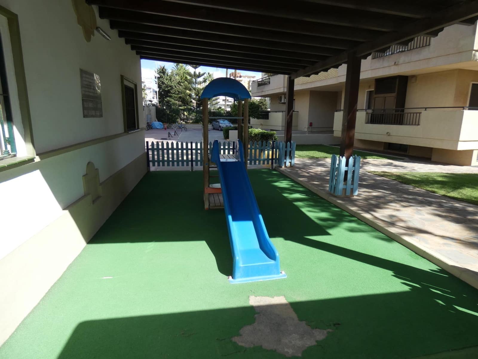 1 Zimmer Apartment zu verkaufen in Fuengirola mit Pool Garage - 335.000 € (Ref: 10089637)