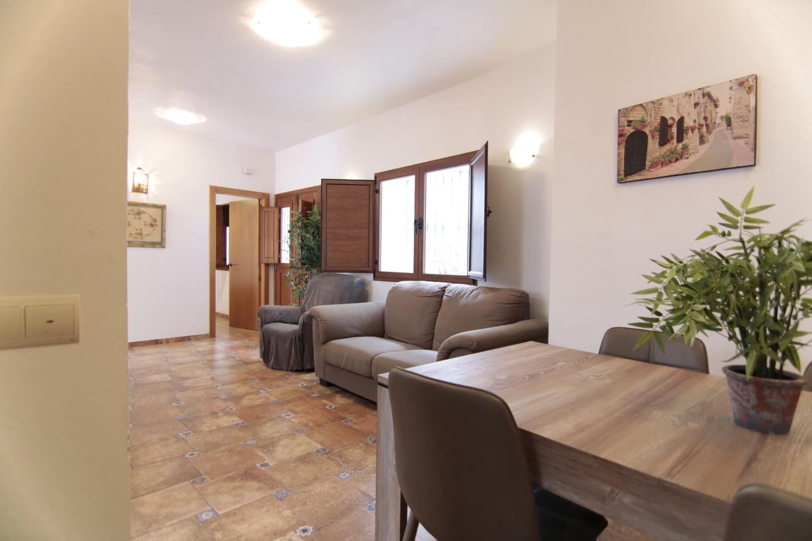 5 chambre Villa/Maison Mitoyenne à vendre à Guaro - 285 000 € (Ref: 10089638)