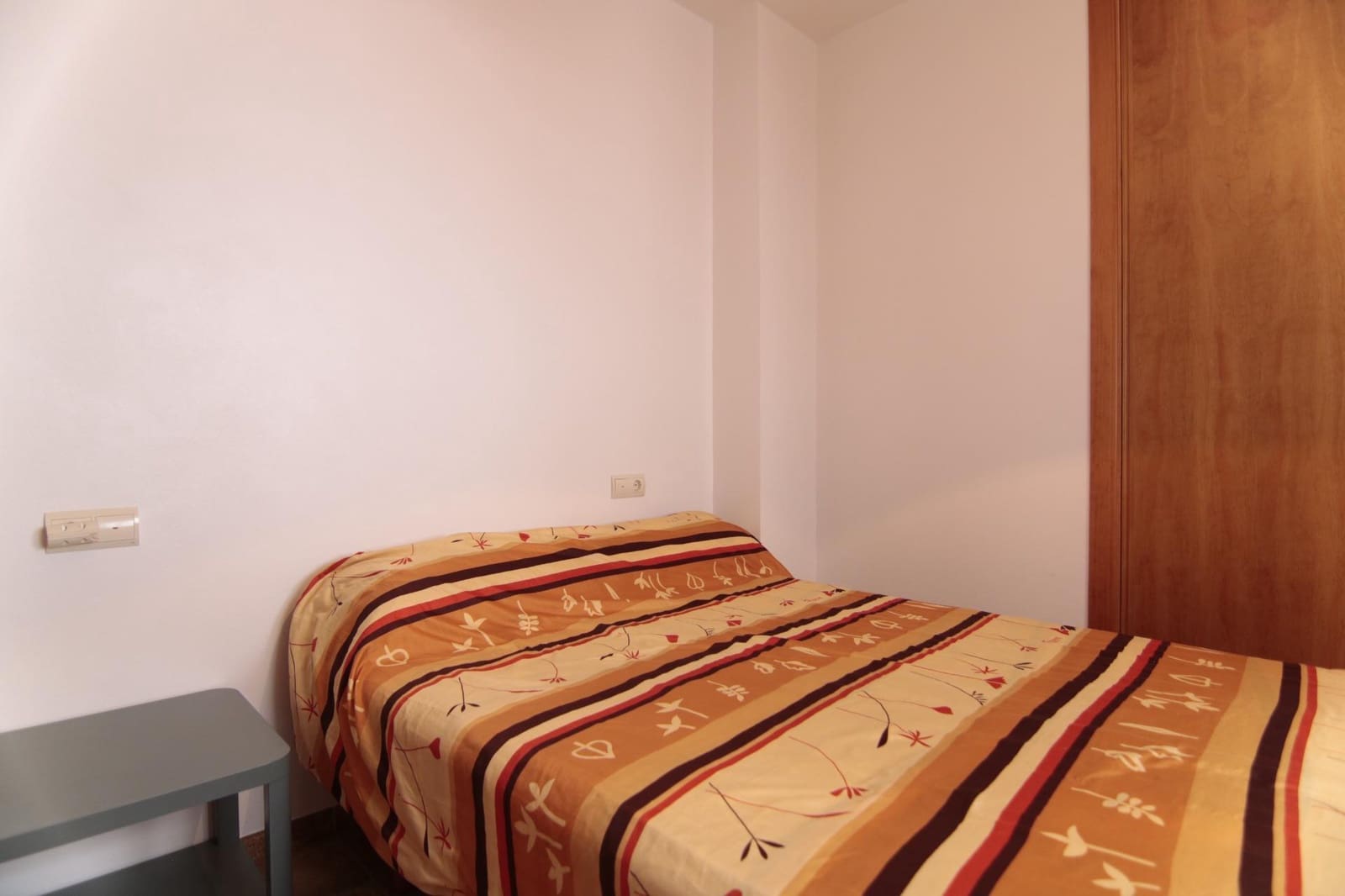 5 chambre Villa/Maison Mitoyenne à vendre à Guaro - 285 000 € (Ref: 10089638)