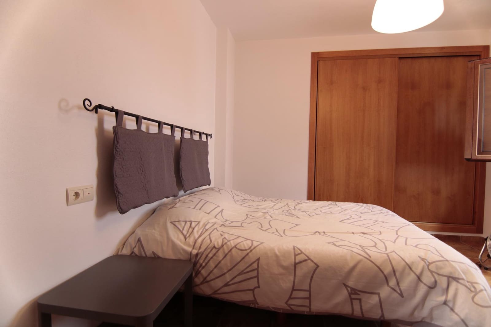 5 chambre Villa/Maison Mitoyenne à vendre à Guaro - 285 000 € (Ref: 10089638)