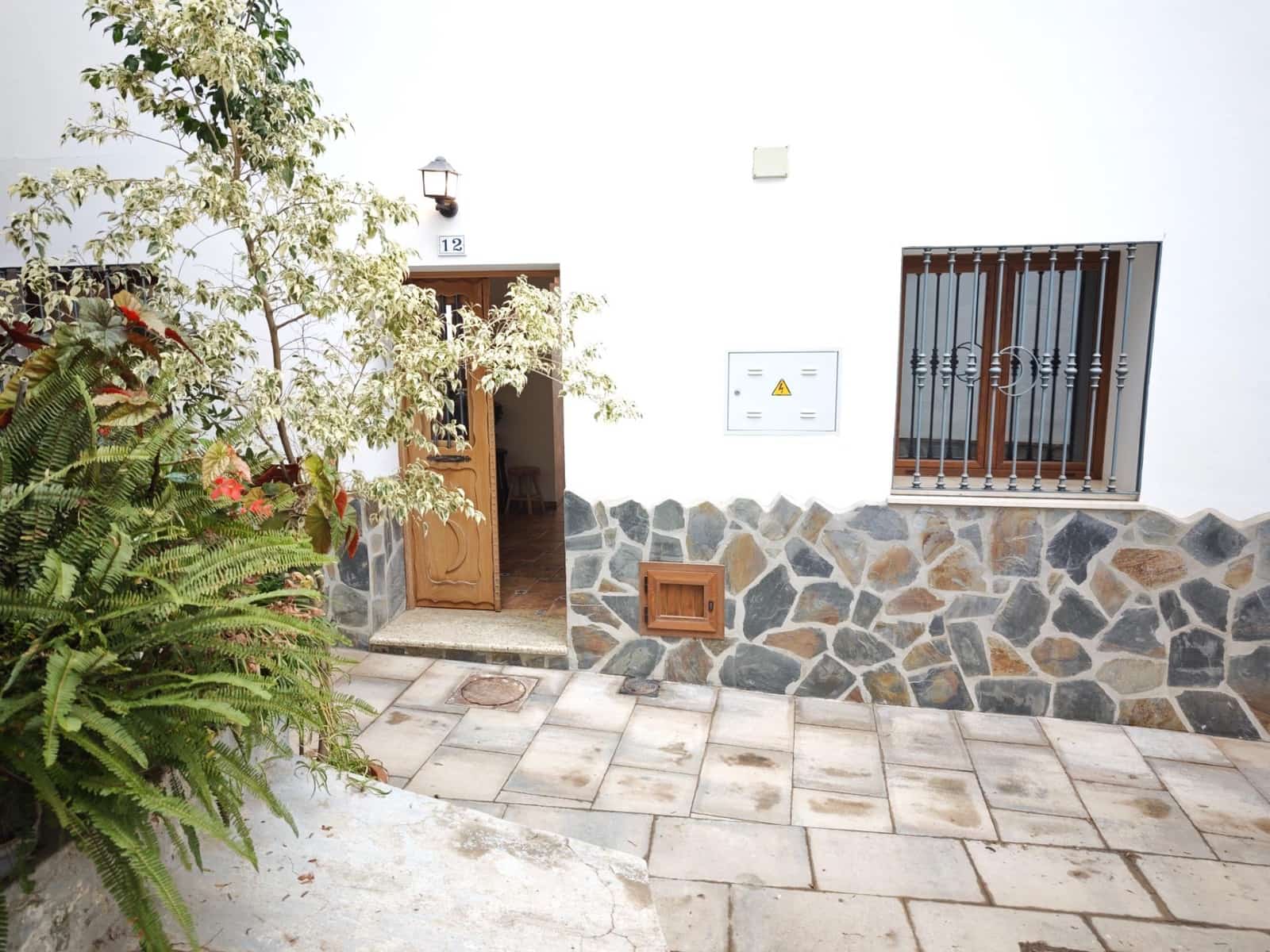 5 chambre Villa/Maison Mitoyenne à vendre à Guaro - 285 000 € (Ref: 10089638)