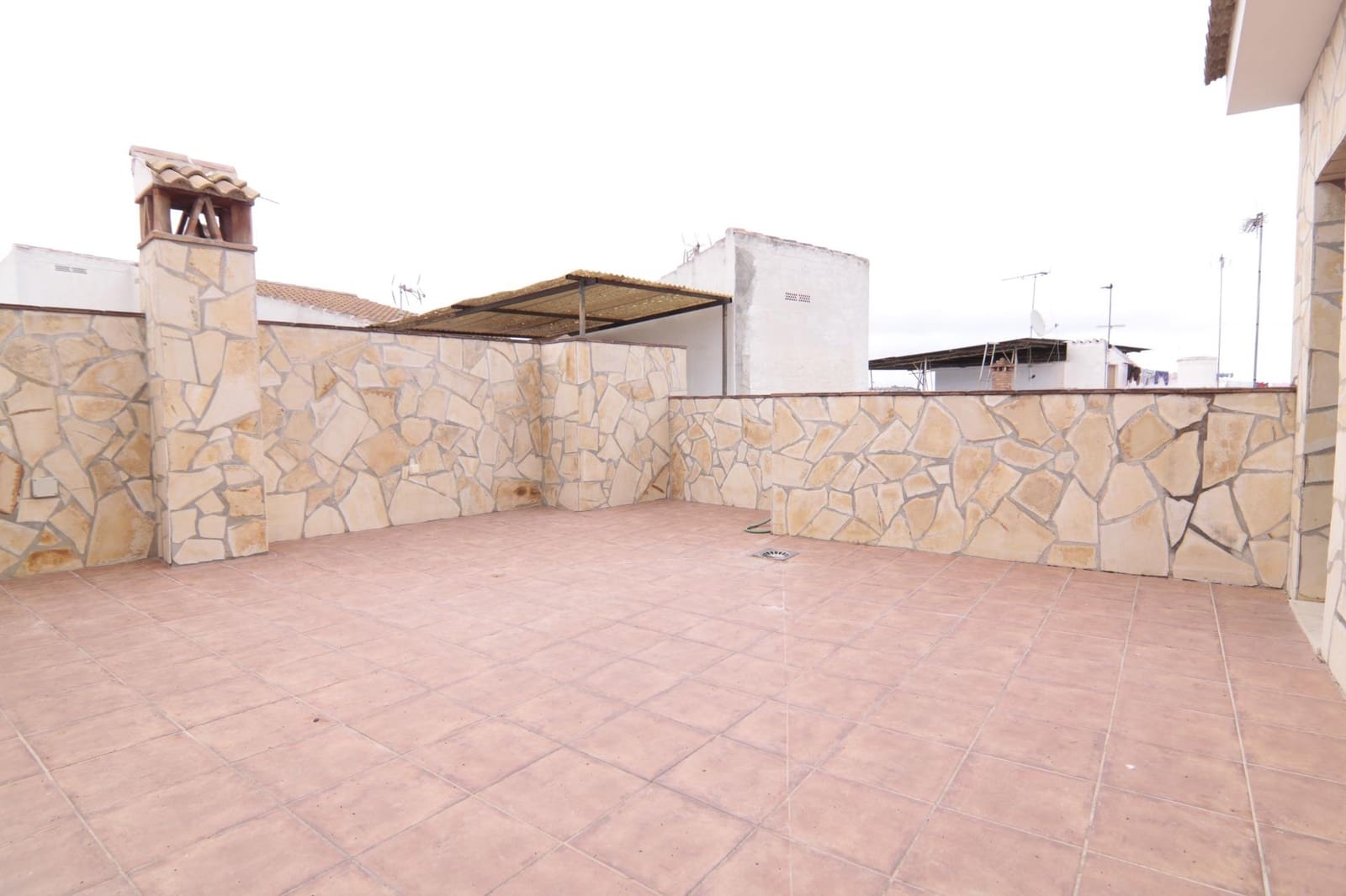 5 chambre Villa/Maison Mitoyenne à vendre à Guaro - 285 000 € (Ref: 10089638)