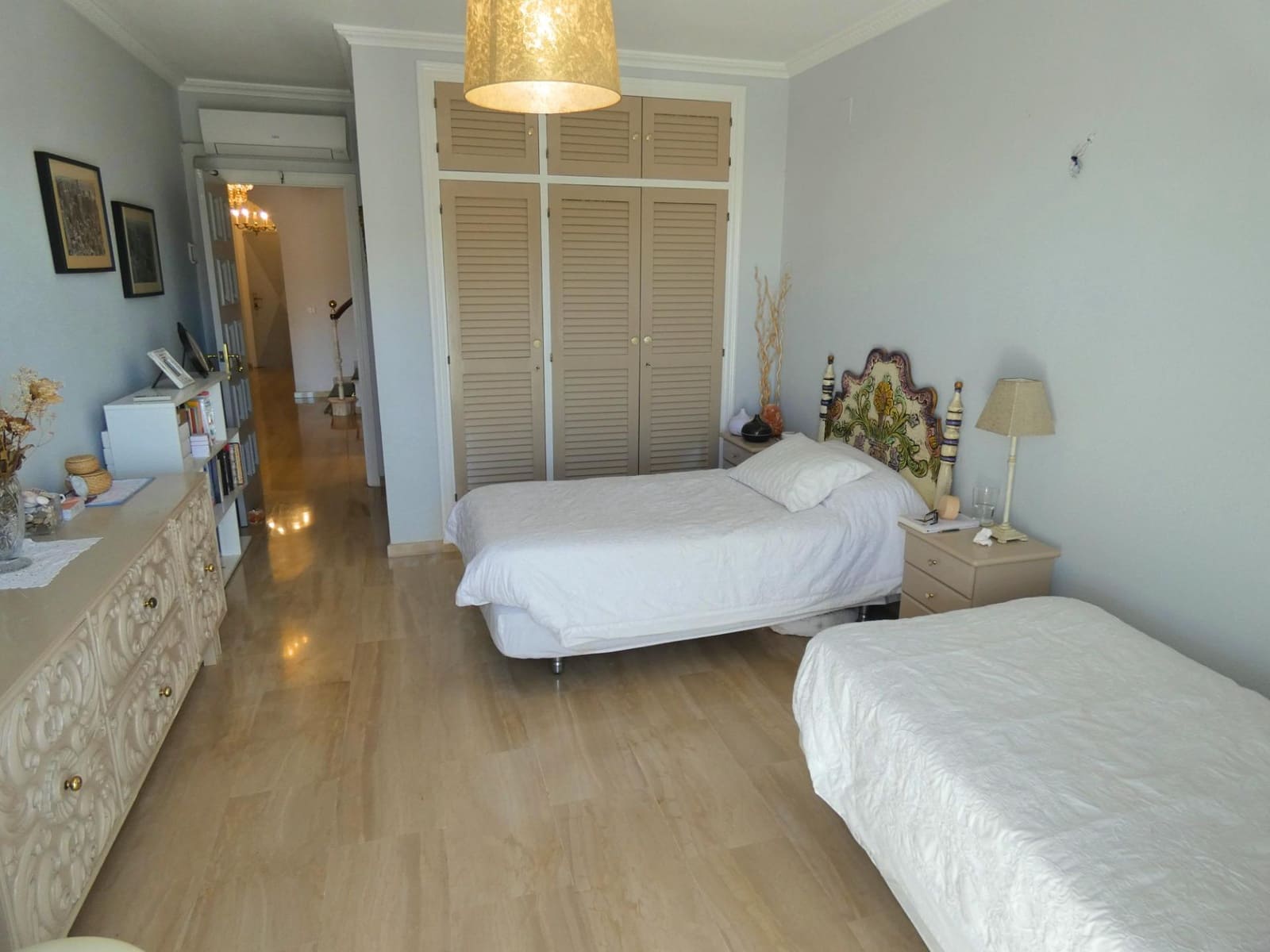 4 soveværelse Penthouse til salg i Fuengirola med swimmingpool garage - € 1.275.000 (Ref: 10089639)