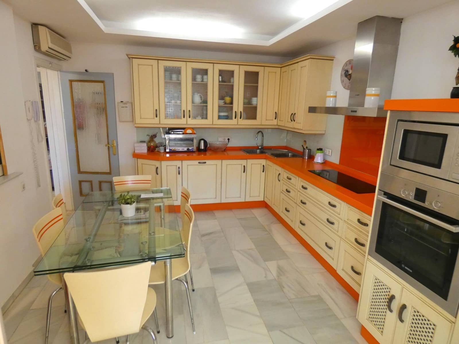 4 soveværelse Penthouse til salg i Fuengirola med swimmingpool garage - € 1.275.000 (Ref: 10089639)