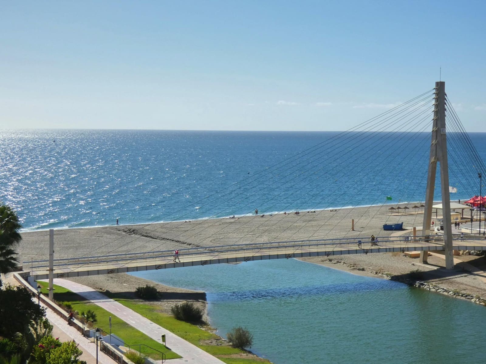 4 soveværelse Penthouse til salg i Fuengirola med swimmingpool garage - € 1.275.000 (Ref: 10089639)