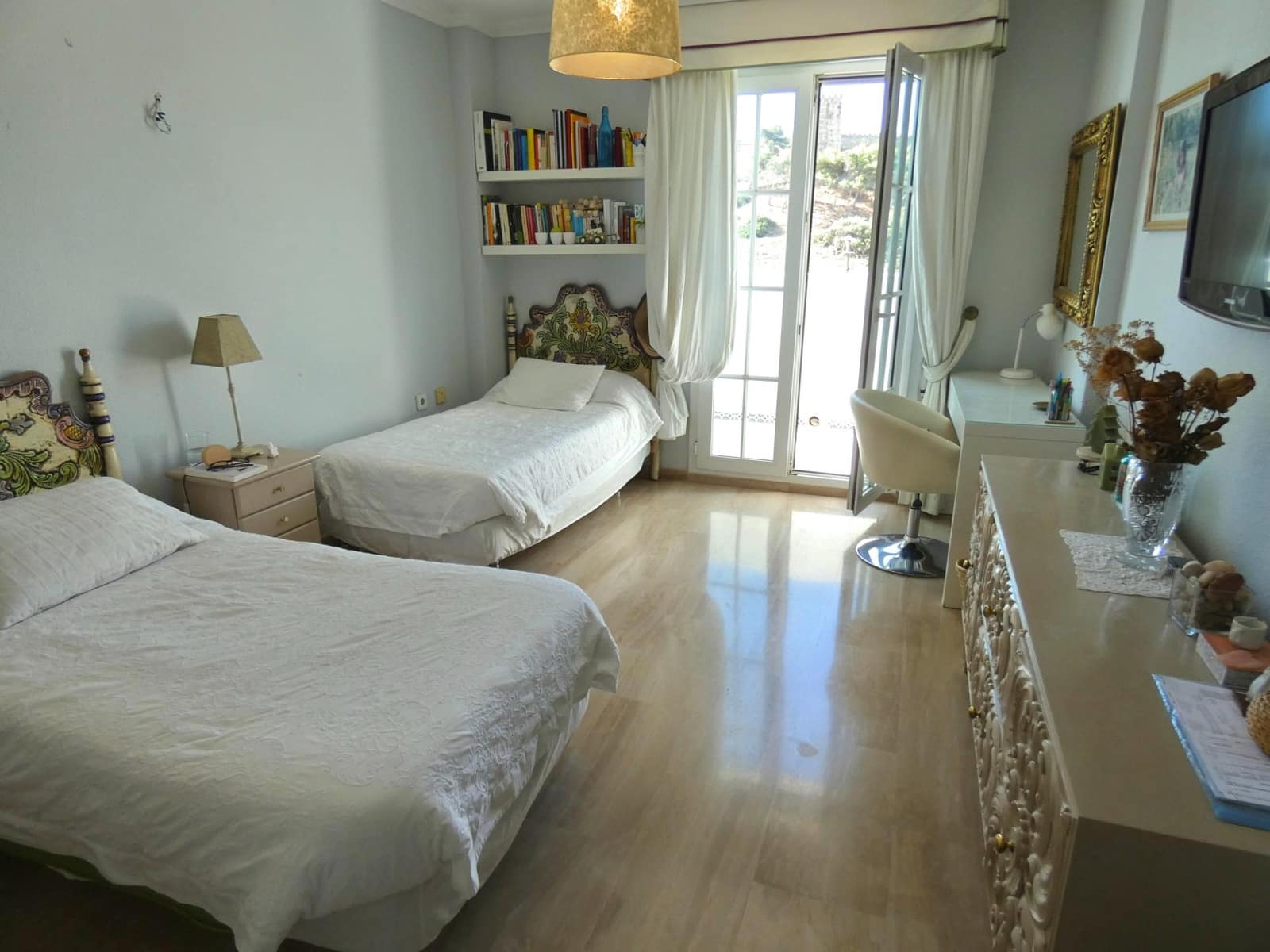 4 soveværelse Penthouse til salg i Fuengirola med swimmingpool garage - € 1.275.000 (Ref: 10089639)