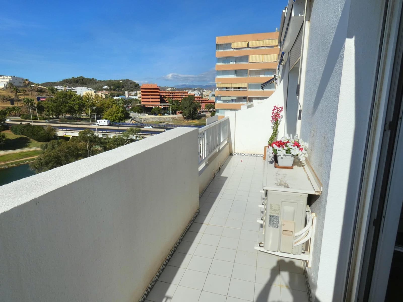 4 soveværelse Penthouse til salg i Fuengirola med swimmingpool garage - € 1.275.000 (Ref: 10089639)