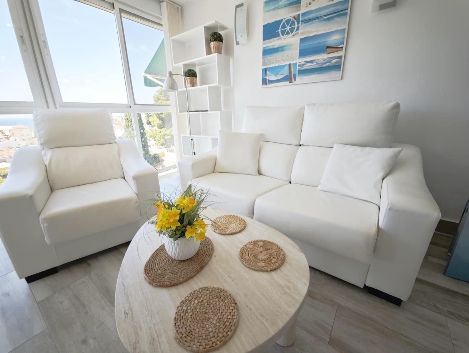 2 bedroom Apartment for sale in Benalmadena with pool - € 300,000 (Ref: 10089642)