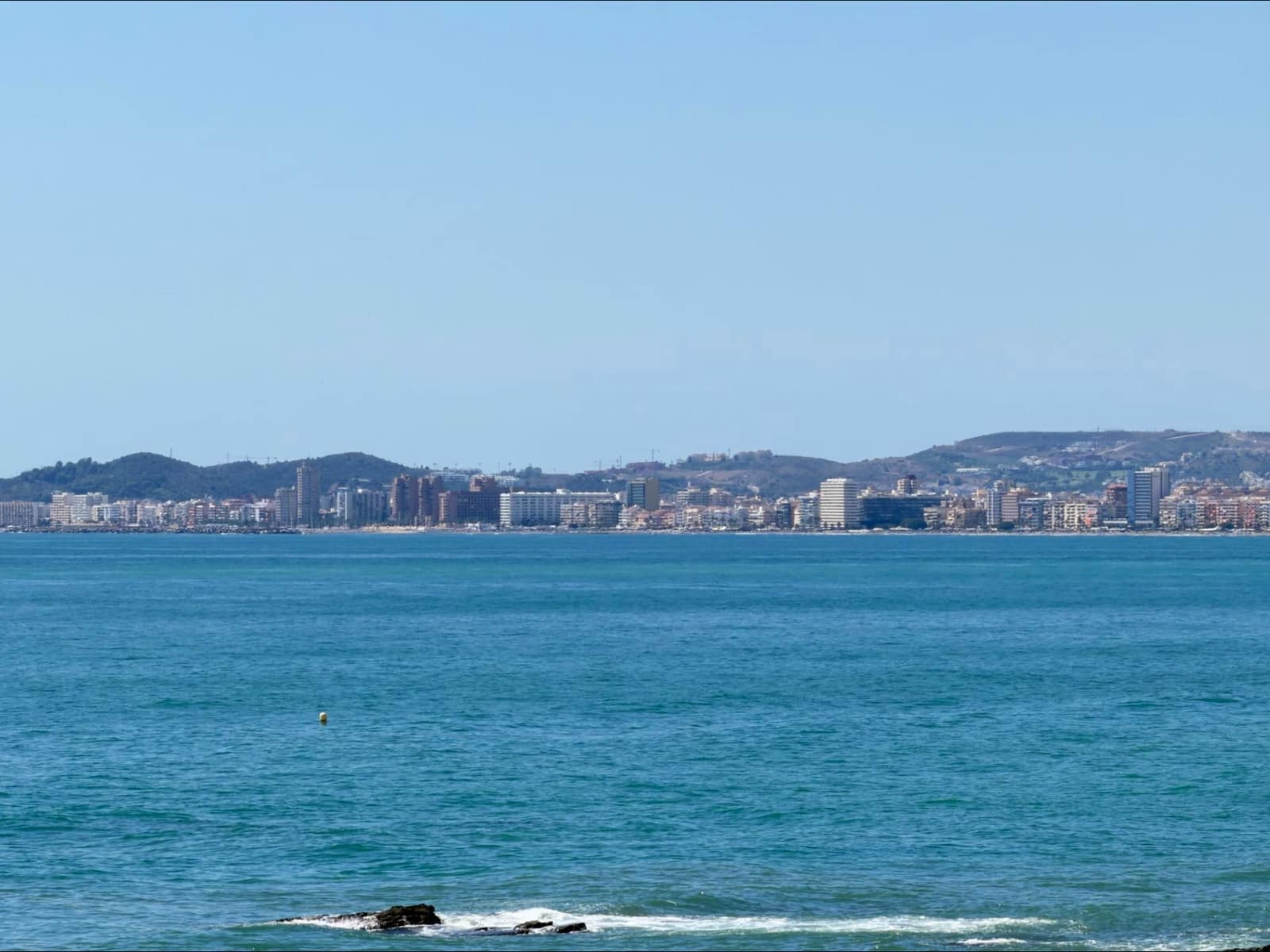 Adosado de 3 habitaciones en Torrequebrada en venta con piscina - 380.000 € (Ref: 10098354)