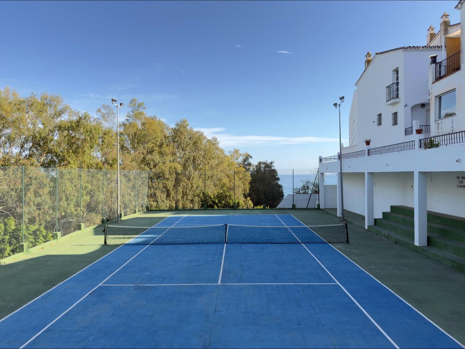 Adosado de 3 habitaciones en Torrequebrada en venta con piscina - 380.000 € (Ref: 10098354)
