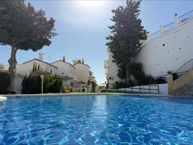 3 camera da letto Villetta a Schiera in vendita in Zona Centro Comercial Torrequebrada, Benalmádena con piscina - 369.900 € (Rif: 10098354)