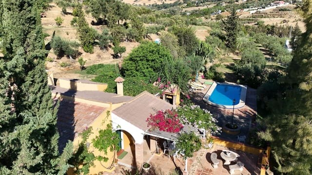 2 camera da letto Finca/Casa di Campagna in vendita in Pizarra con piscina - 480.000 € (Rif: 10100412)