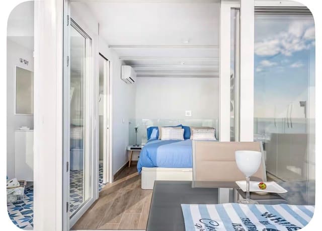 3 soverom Villa til salgs i El Palo, Málaga by - € 995 000 (Ref: 10115847)