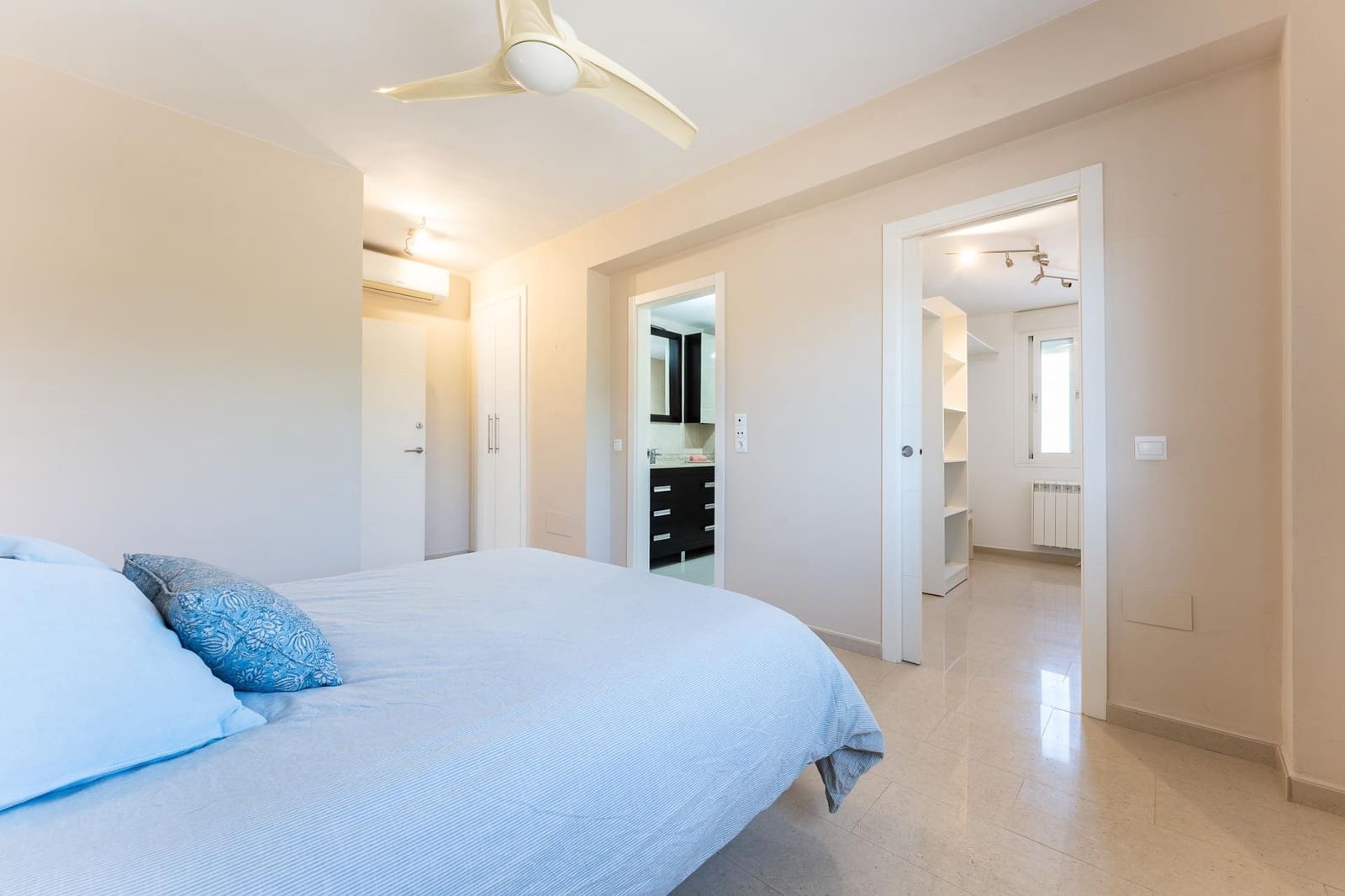 4 slaapkamer Villa te koop in Pinos de Alhaurin met zwembad - € 850.000 (Ref: 10130125)