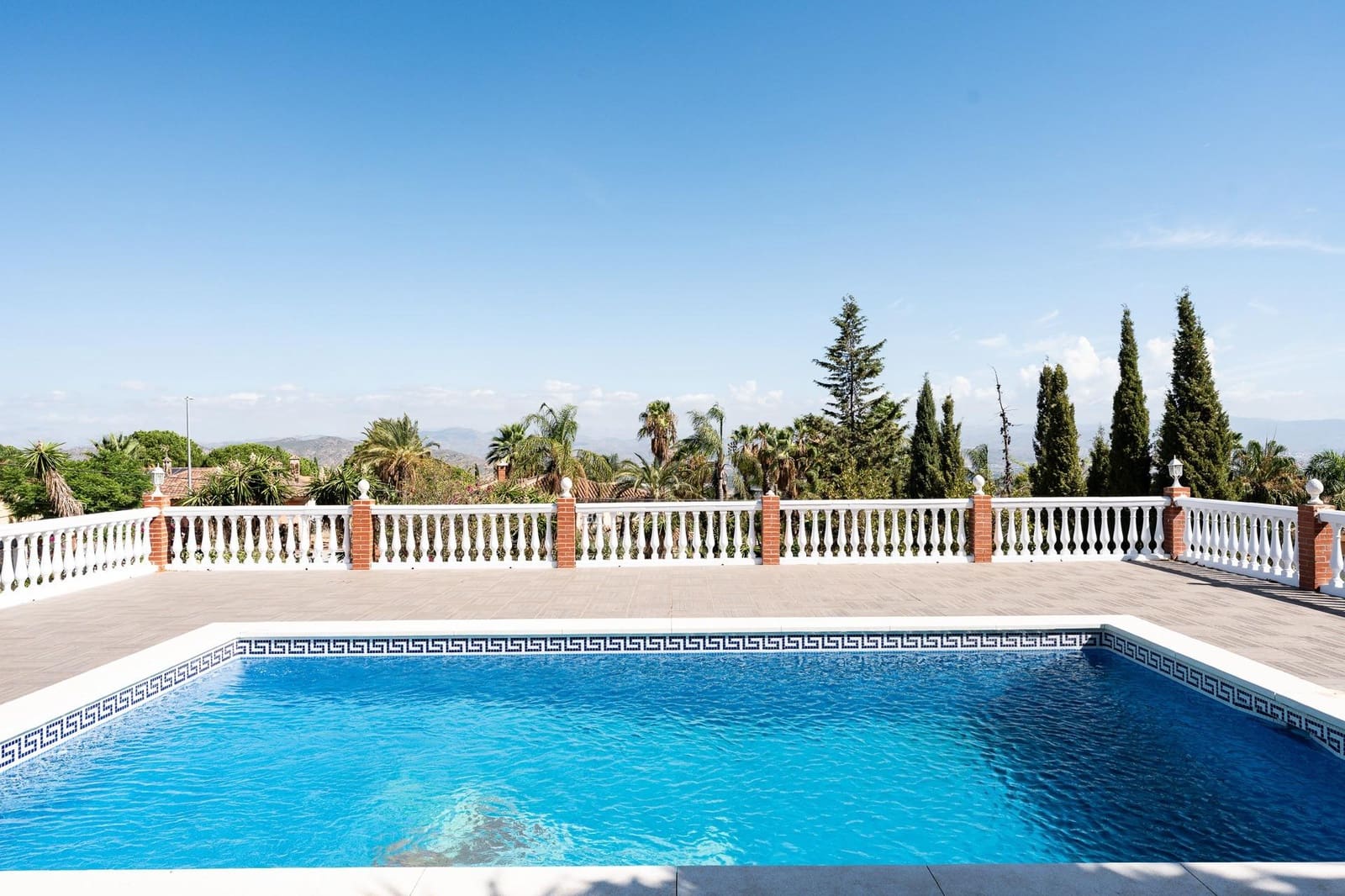 4 slaapkamer Villa te koop in Pinos de Alhaurin met zwembad - € 850.000 (Ref: 10130125)