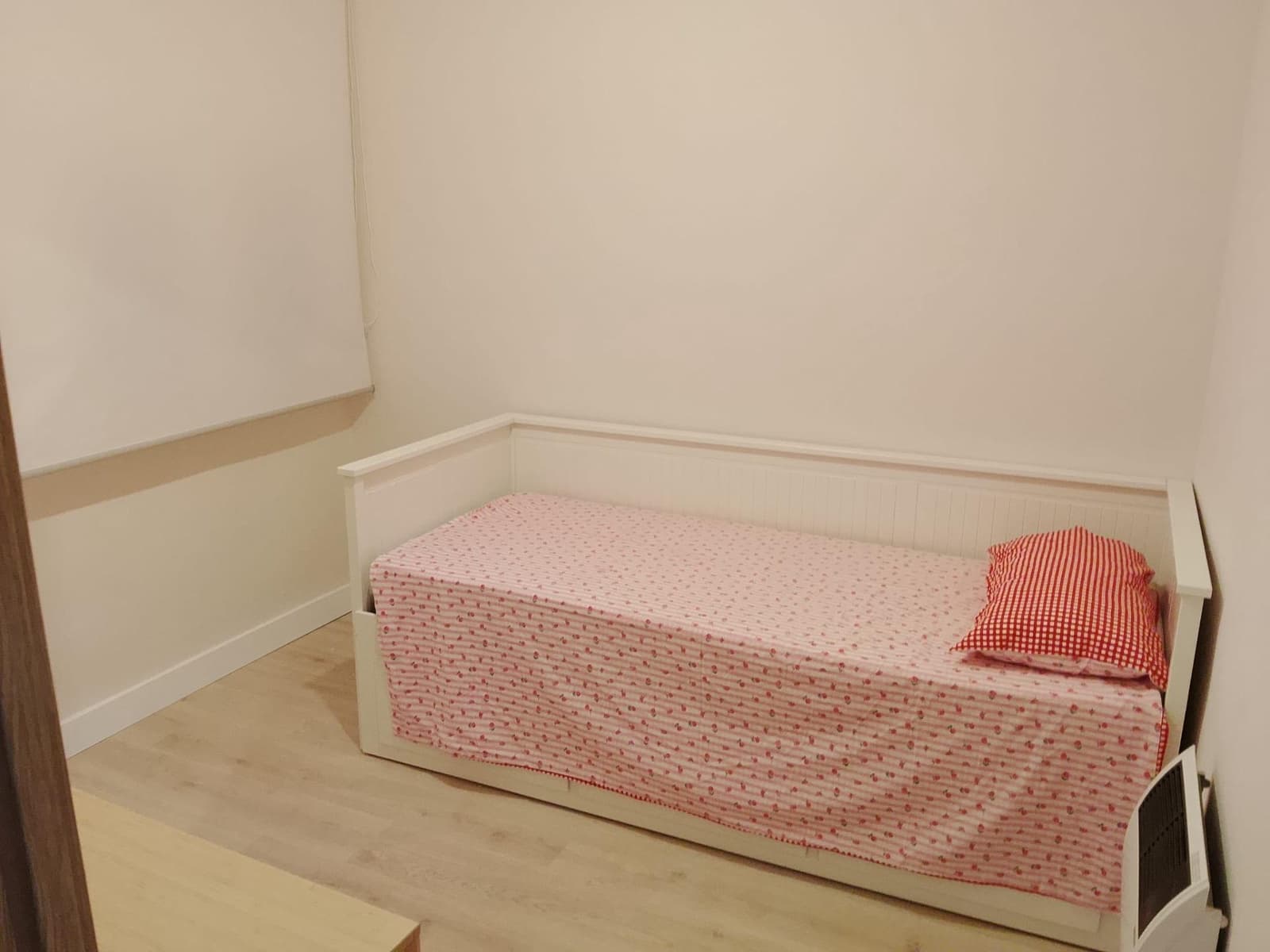 3 slaapkamer Appartement te huur in Malaga stad - € 1.499 (Ref: 10139928)
