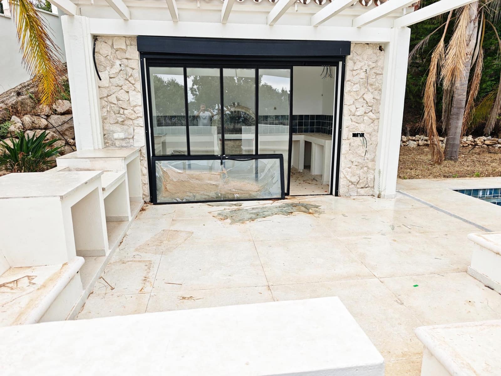 4 soveværelse Villa til salg i La Mairena med swimmingpool garage - € 995.000 (Ref: 10139931)