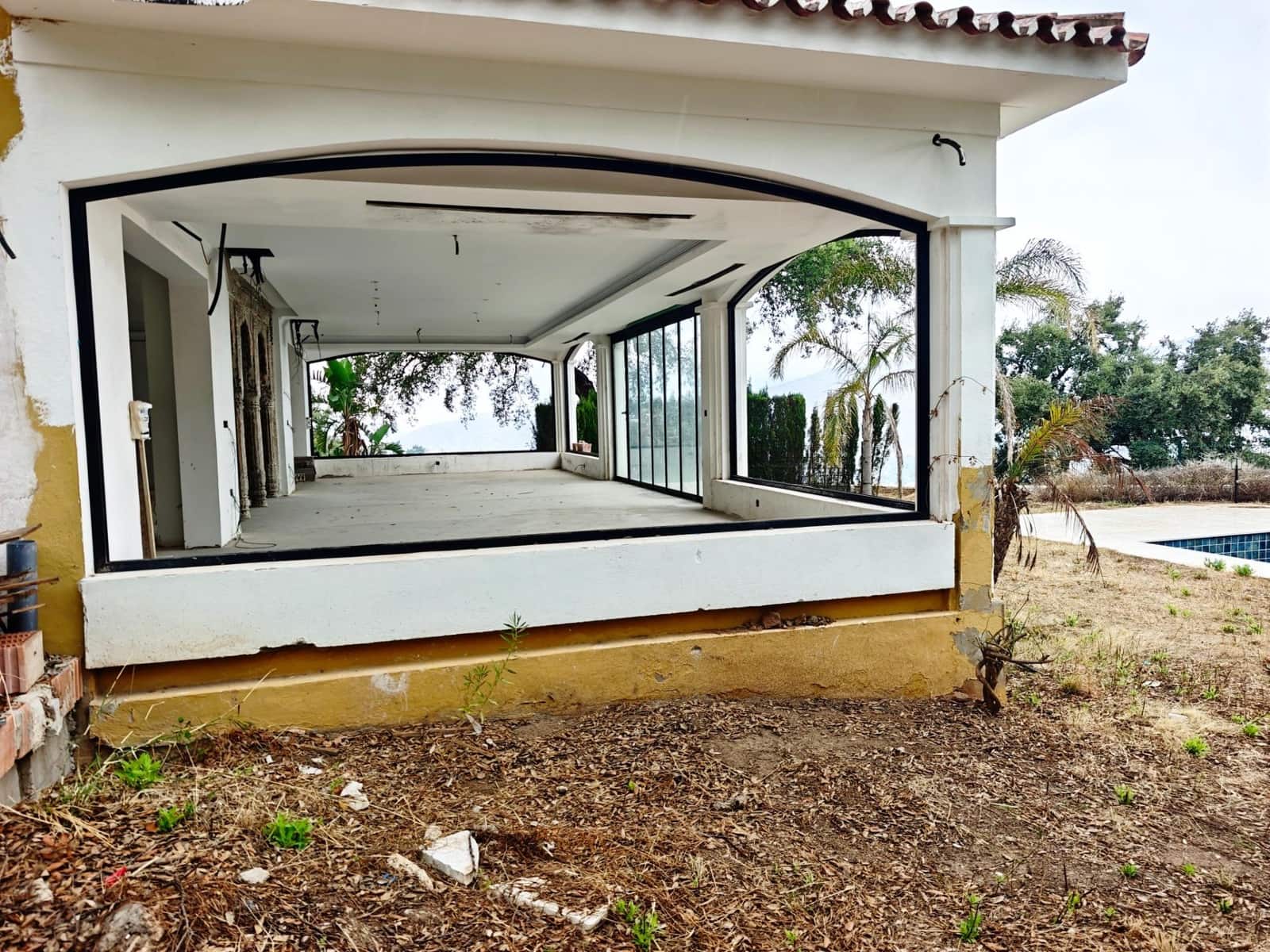 4 soveværelse Villa til salg i La Mairena med swimmingpool garage - € 995.000 (Ref: 10139931)