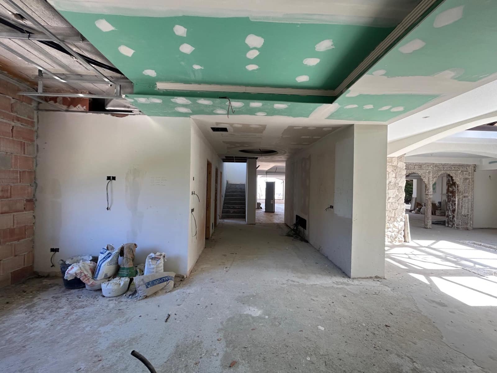 4 soveværelse Villa til salg i La Mairena med swimmingpool garage - € 995.000 (Ref: 10139931)