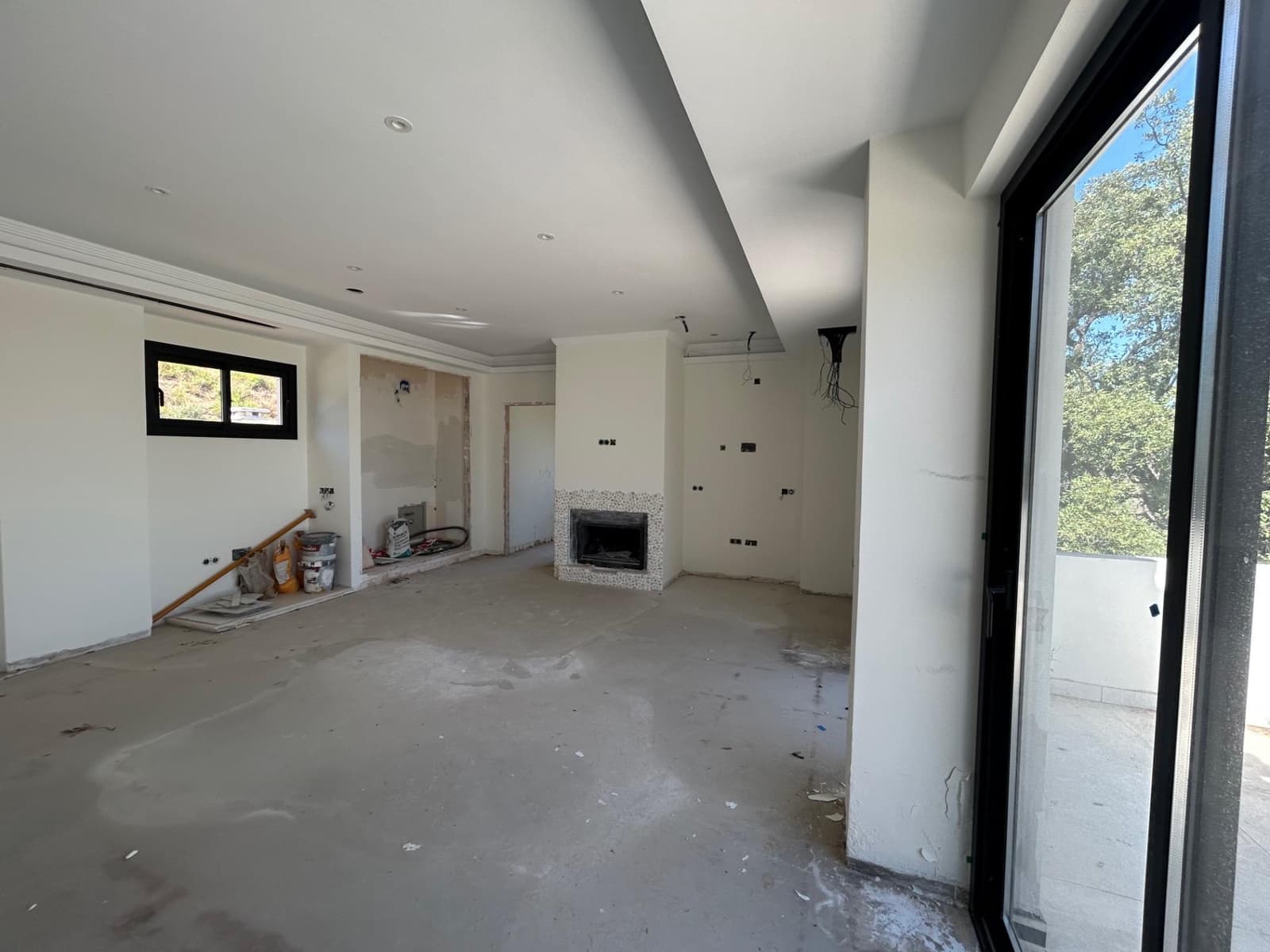 4 soveværelse Villa til salg i La Mairena med swimmingpool garage - € 995.000 (Ref: 10139931)