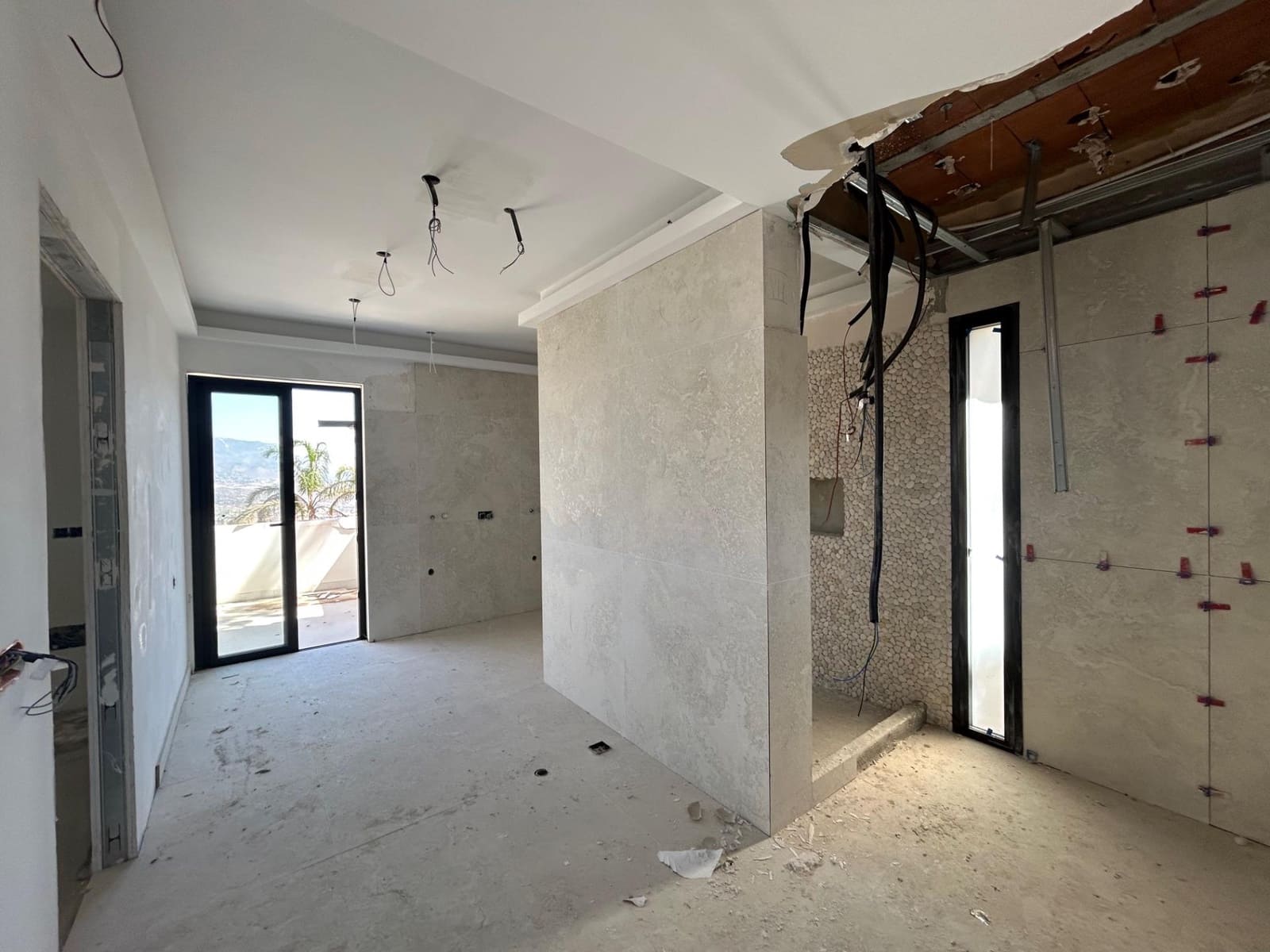 4 soveværelse Villa til salg i La Mairena med swimmingpool garage - € 995.000 (Ref: 10139931)