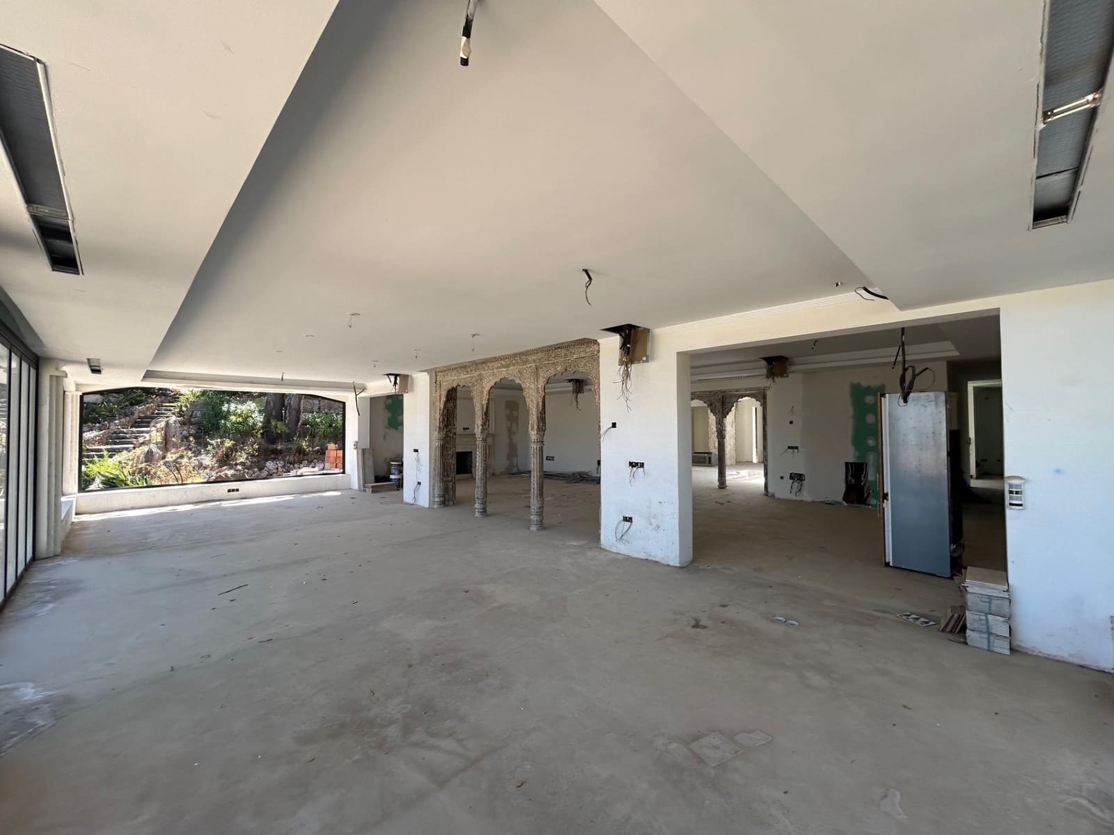 4 soveværelse Villa til salg i La Mairena med swimmingpool garage - € 995.000 (Ref: 10139931)