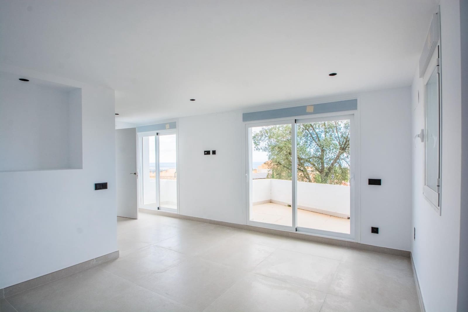 3 soverom Loft til salgs i La Mairena - € 950 000 (Ref: 10142586)