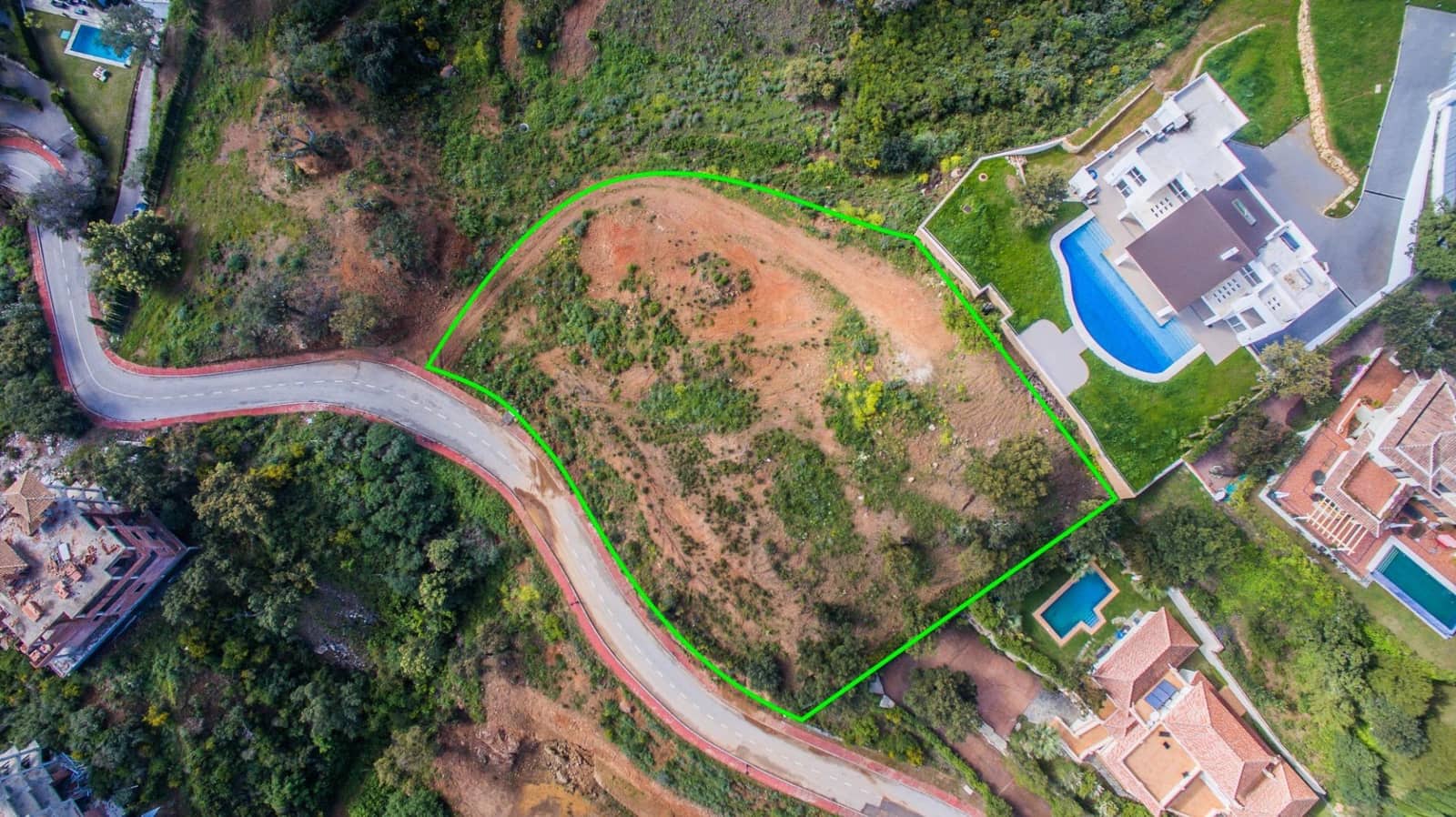 4 sovrum Villa till salu i La Mairena med pool garage - 2 950 000 € (Ref: 10142587)
