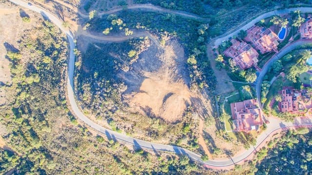Działka budowlana na sprzedaż w Marbella - 3 000 000 € (Ref: 10147350)
