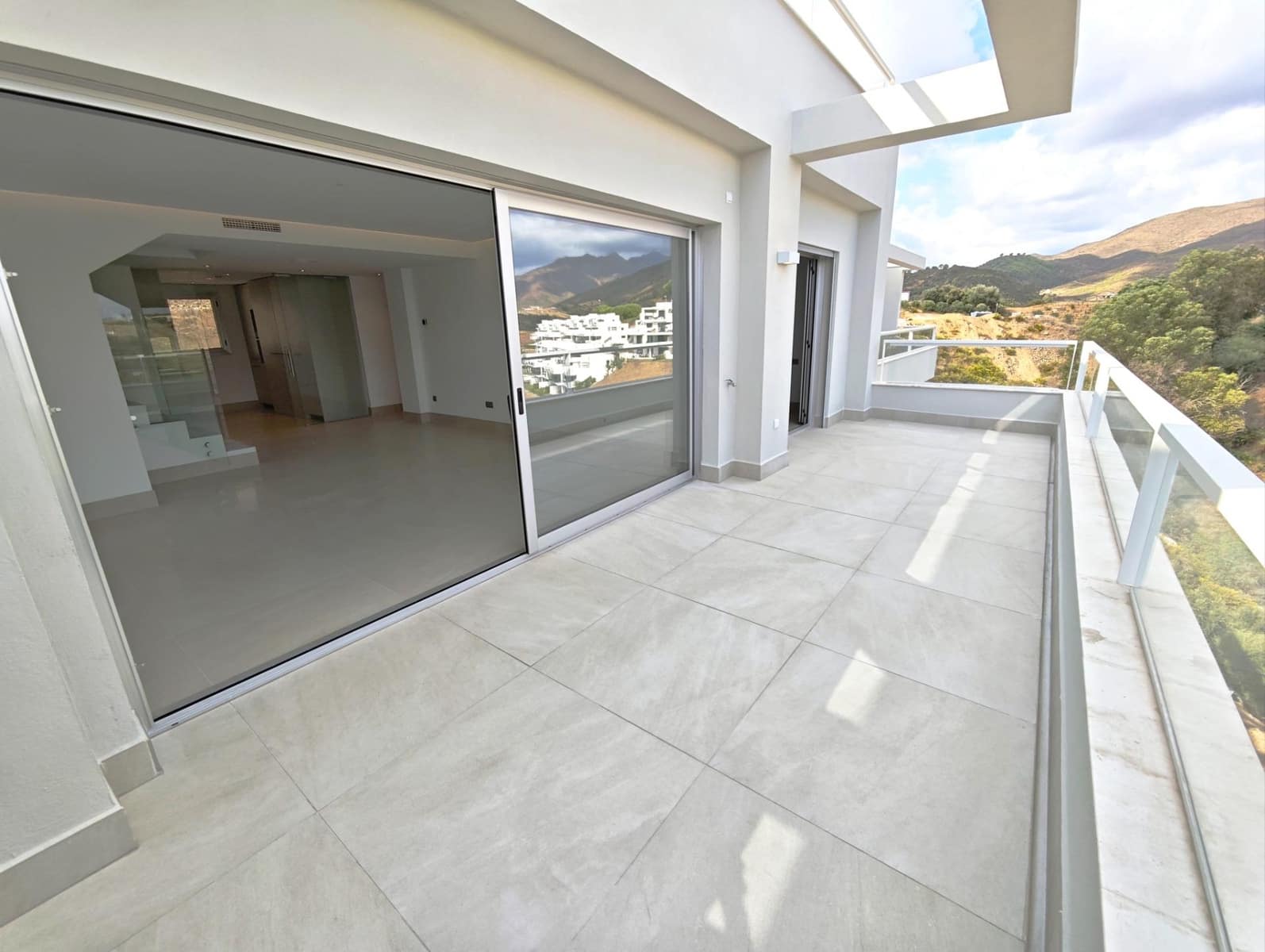 3 soveværelse Penthouse til salg i Mijas med swimmingpool garage - € 640.000 (Ref: 10155459)