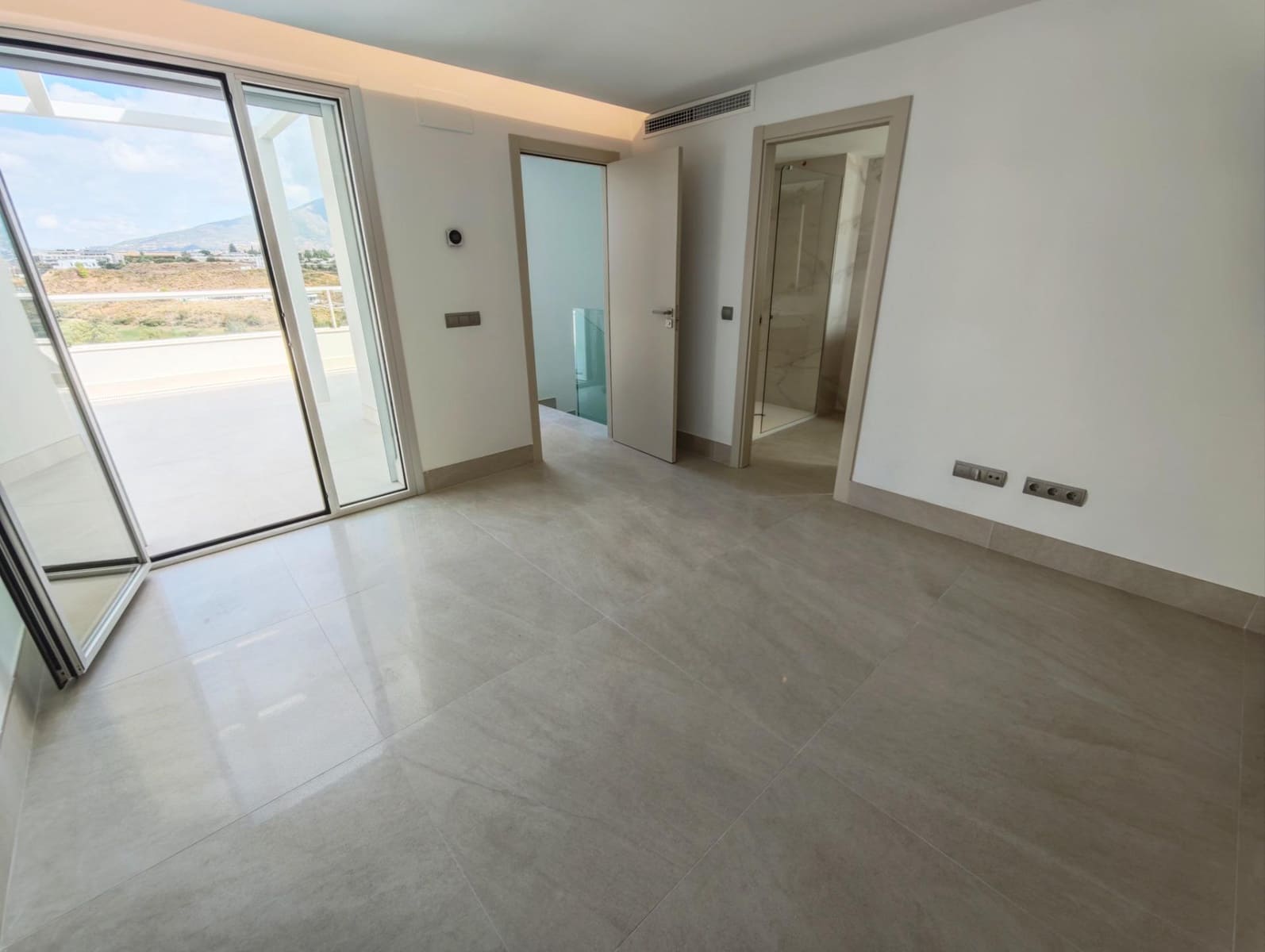 3 soveværelse Penthouse til salg i Mijas med swimmingpool garage - € 640.000 (Ref: 10155459)