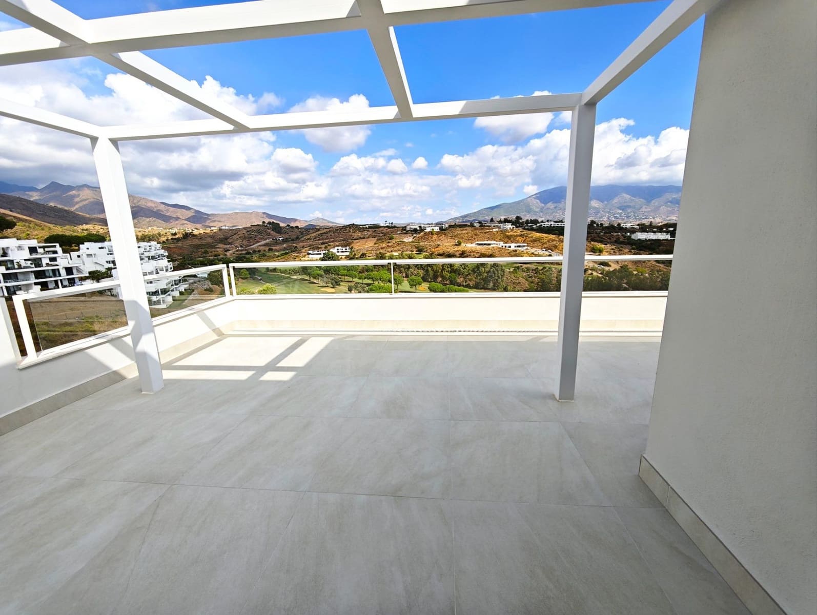 3 soveværelse Penthouse til salg i Mijas med swimmingpool garage - € 640.000 (Ref: 10155459)