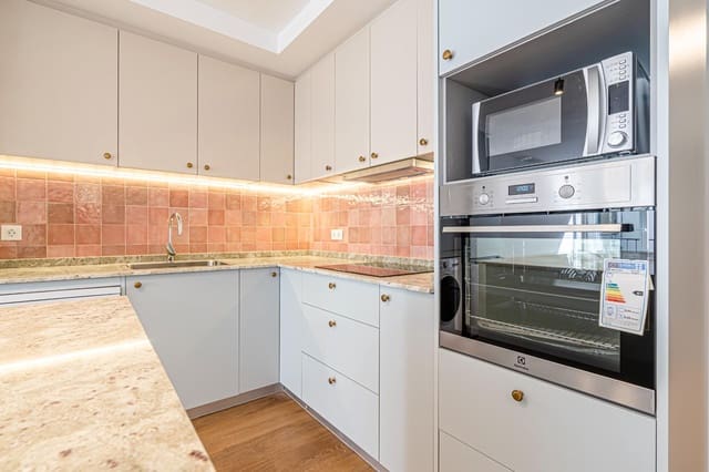 3 soverom Leilighet til salgs i Camino de Suarez, Málaga by - € 319 995 (Ref: 10155462)
