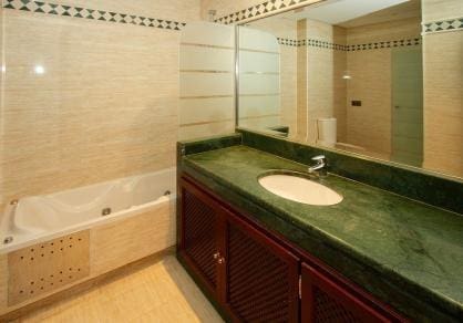 2 bedroom Apartment for sale in La Mairena with pool garage - € 365,000 (Ref: 10159634)