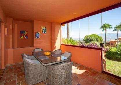 2 bedroom Apartment for sale in La Mairena with pool garage - € 365,000 (Ref: 10159634)