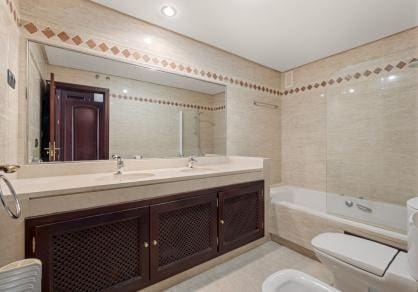 2 bedroom Apartment for sale in La Mairena with pool garage - € 365,000 (Ref: 10159635)