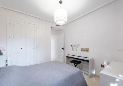 2 soveværelse Lejlighed til salg i La Mairena med swimmingpool garage - € 339.000 (Ref: 10159636)
