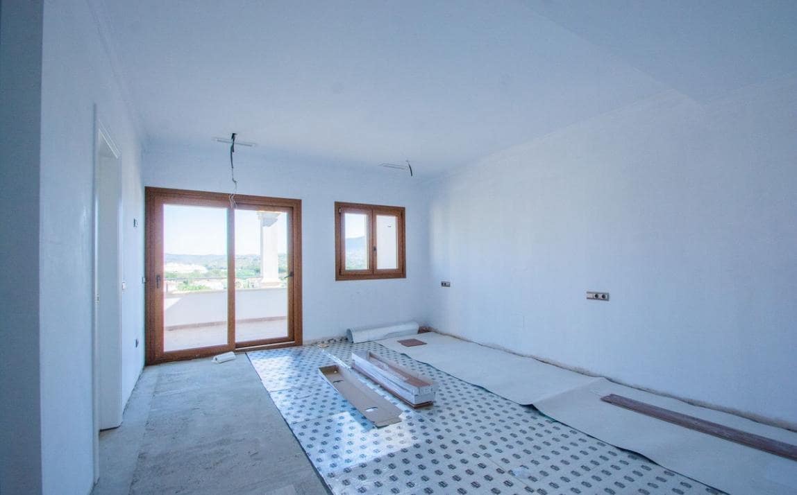 5 sovrum Villa till salu i Mijas med pool garage - 1 350 000 € (Ref: 10159638)