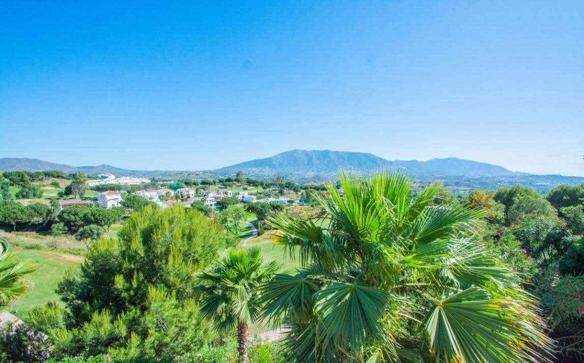 5 sovrum Villa till salu i Mijas med pool garage - 1 350 000 € (Ref: 10159638)