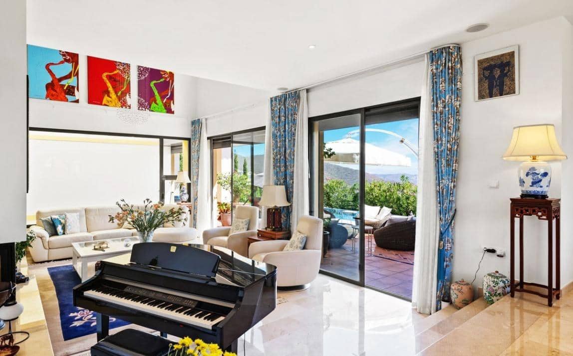 Chalet de 6 habitaciones en La Mairena en venta con piscina garaje - 2.100.000 € (Ref: 10159639)